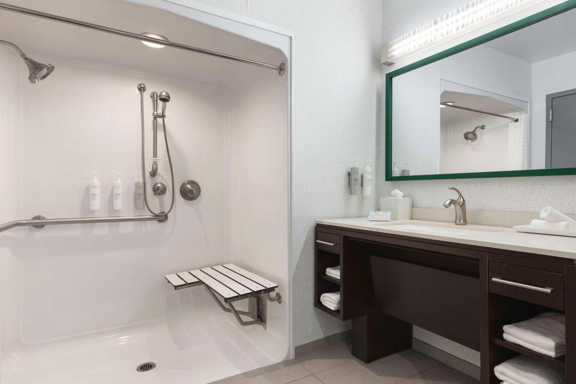 Home2Suites By Hilton Florence Exterior foto